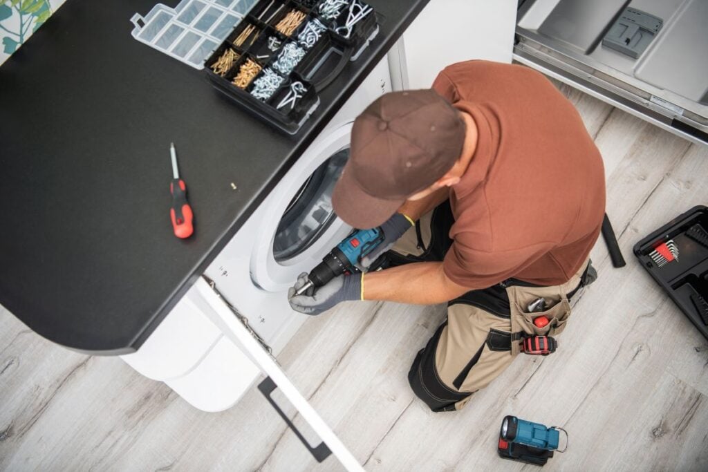 how to clean dryer lint trap worker repairing unit